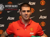 Víctor Valdés ficha por el Manchester United